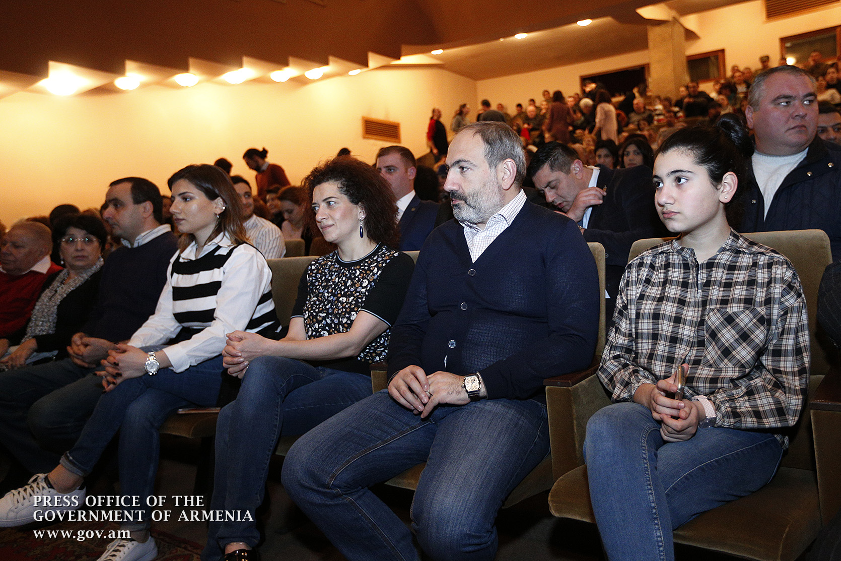 Nikol Pashinyan, Anna Hakobyan watch Gogol’s Revisor comedy performance