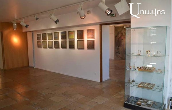 Weapons to jewelry: Artwork of brothers from Gyumri presented in Madame Graffigny castle-gallery