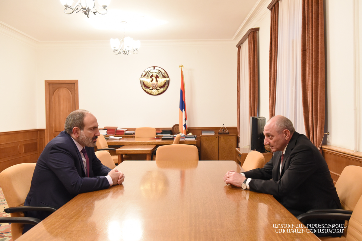 Bako Sahakyan held a meeting with Armenian PM
