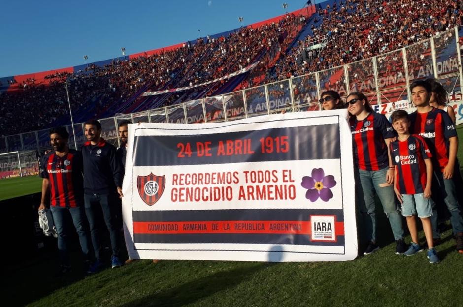 Argentine Football Club San Lorenzo Remembered the Armenian Genocide during a Match
