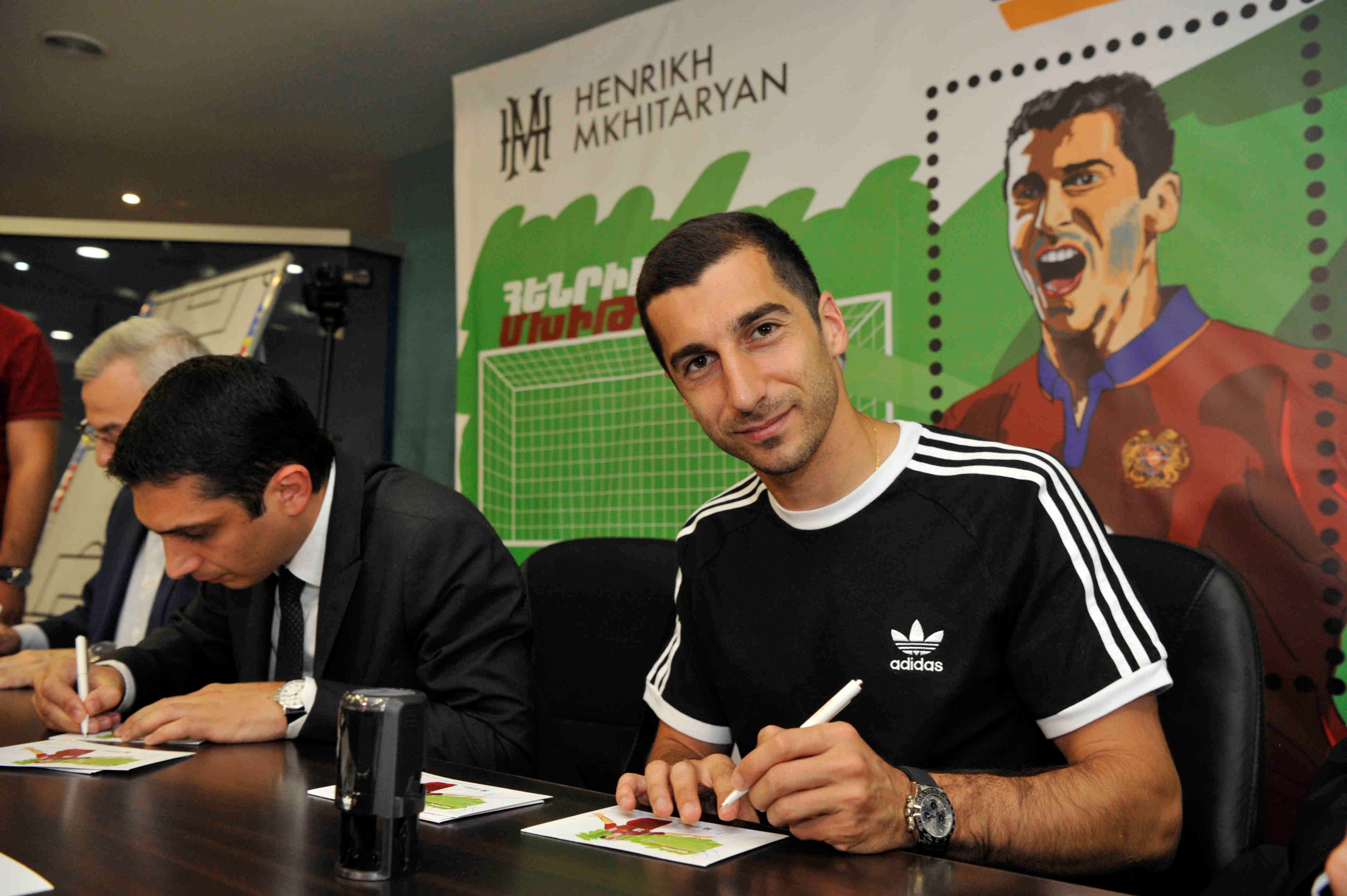 One new postage stamp dedicated to the theme ‘Sport. Armenian famous footballers. Henrikh Mkhitaryan’