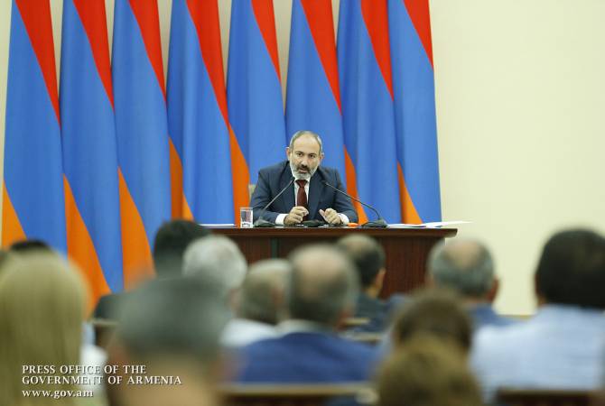 PM Pashinyan holds meetings over Amulsar gold mine