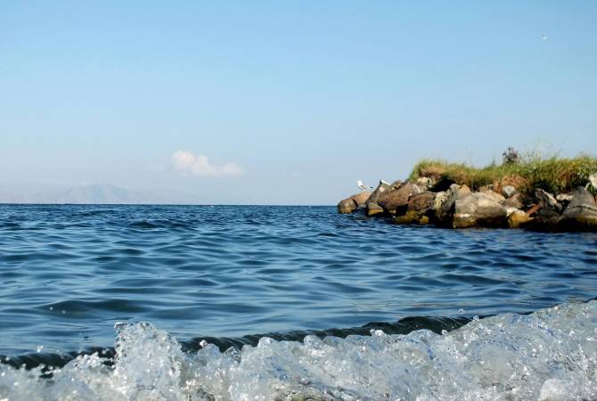 51 mln cubic meters less water drained from Lake Sevan, PM says