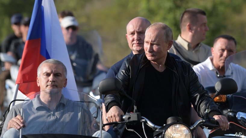 Ukraine Protests Putin’s Visit to Annexed Crimea