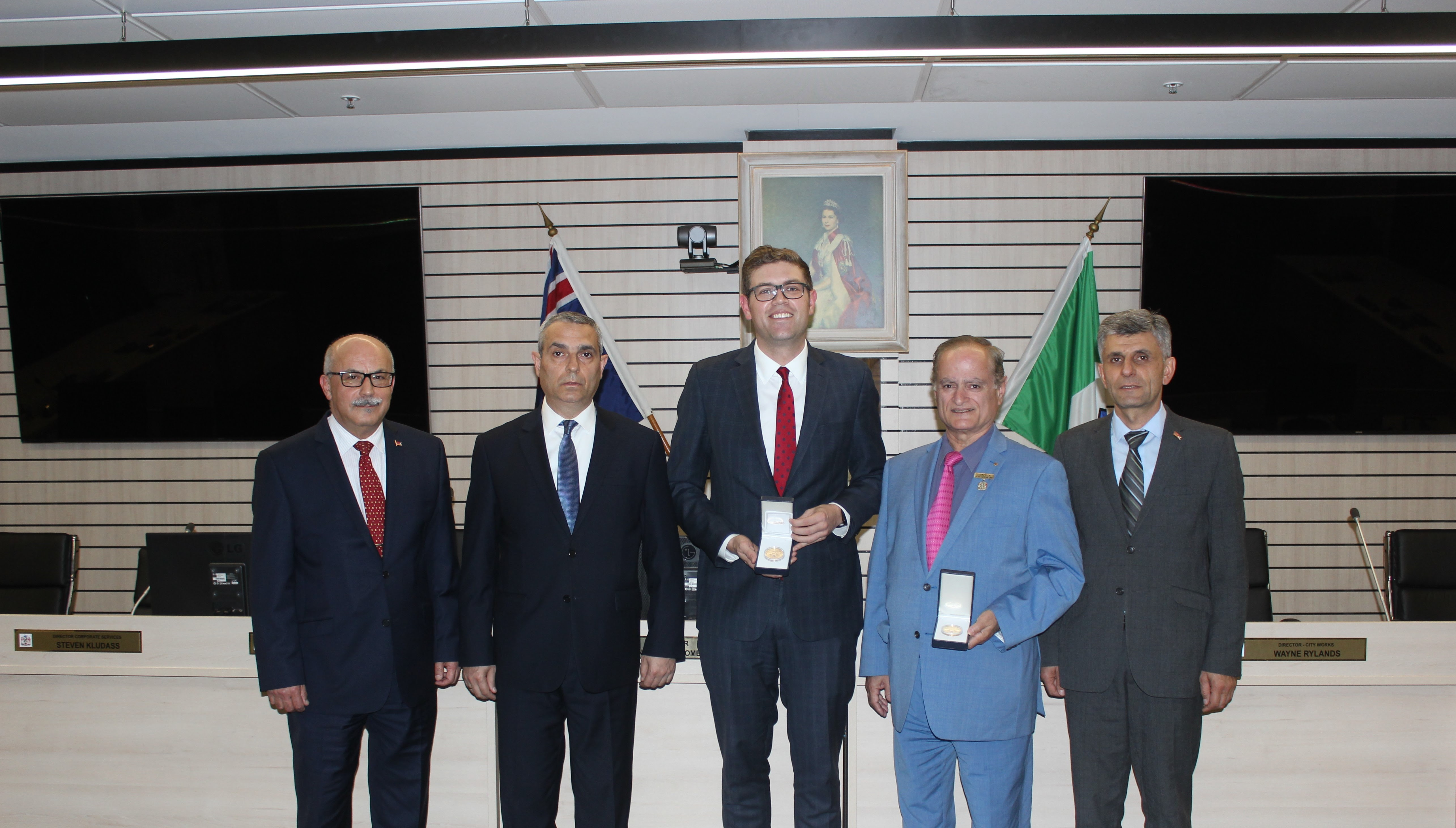 Foreign Minister Masis Mayilian Met with Mayor of Ryde Jerome Laxale