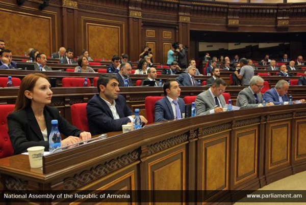 Lawmakers approve ratification of Armenia-Denmark double tax treaty at first hearing