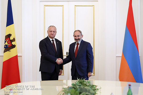 “We must work to strengthen Armenian-Moldovan trade, economic and political ties”. Armenian Premier meets with Moldova President