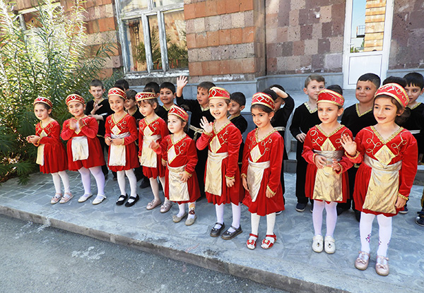 Knights of Vartan kindergarten in Aparan, kids singing for the visitors