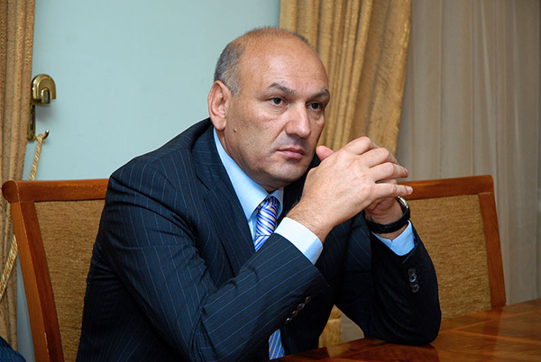 Gagik Khachatryan’s legal team urges an immediate surgery for Gagik Khachatryan