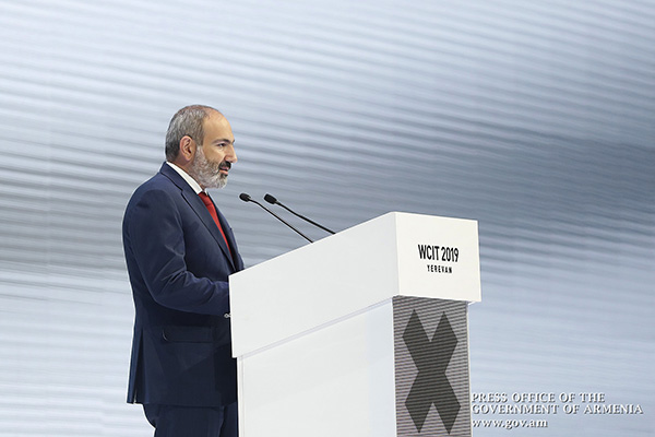 “Economic revolution in Armenia will lead to technological revolution, and we will be able to make a technological hub of Armenia”. PM attends official opening of 23rd World IT Congress