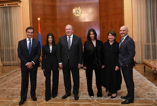 Kim and Kourtney Kardashian hosted by President of Armenia