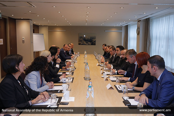 First sitting of Armenian-Dutch Friendship Framework held in the Hague