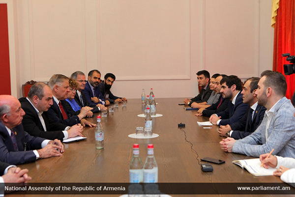 A number of issues on Armenian-Canadian cooperation discussed