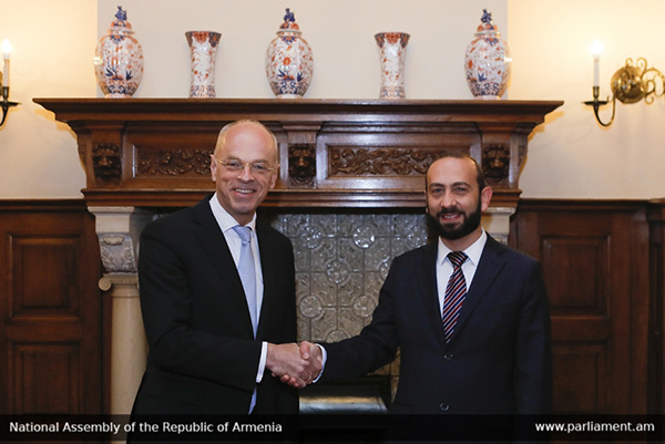 Meetings of delegation led by Ararat Mirzoyan in the Netherlands