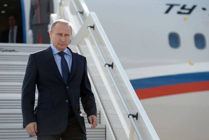 Vladimir Putin arrives in Armenia