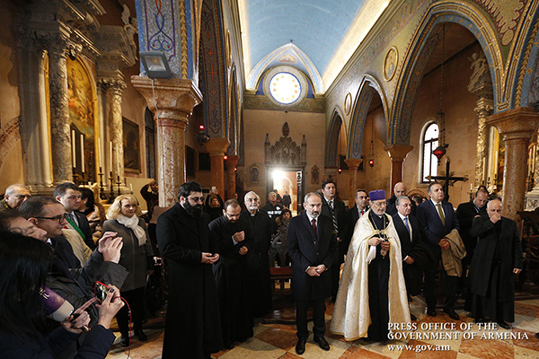 Nikol Pashinyan’s official visit to Italy kicks off; PM visits Mekhitarist Congregation