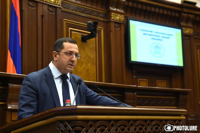 ‘By putting an emphasis on IT, we are losing the natural sciences’: Hovhannes Hovhannisyan