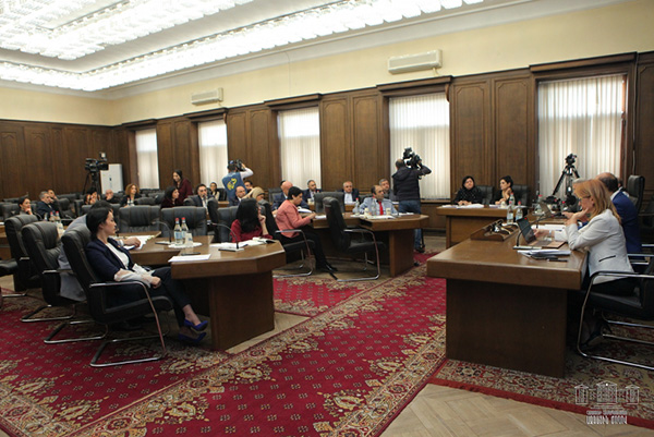 Preliminary debates of draft law on RA state budget draft for 2020 continued in National Assembly