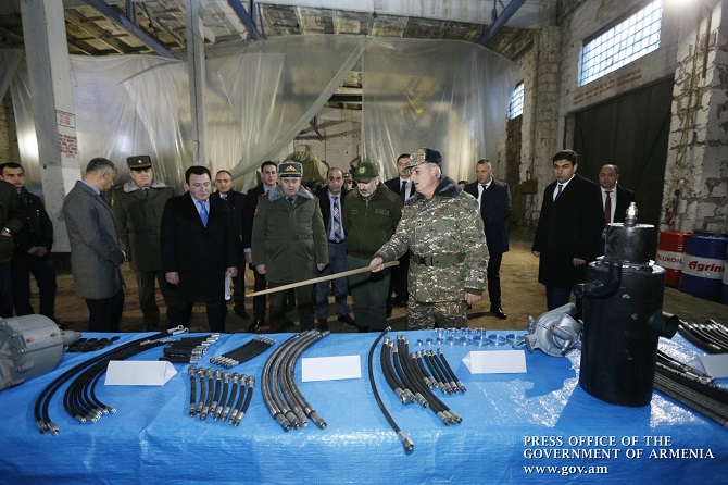 Osa-AK air defense systems presented to the Prime Minister