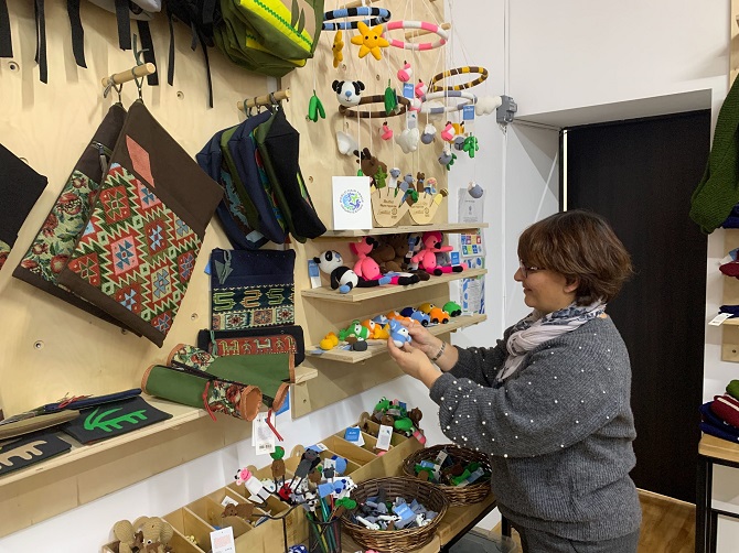 HDIF aims to turn Armenia into fair trade crocheting nation