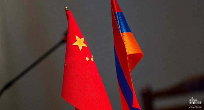 Ambassador Tian underscored the readiness of the Chinese side to continue close cooperation with the Armenian side to resolve different issues arising from the spread of coronavirus