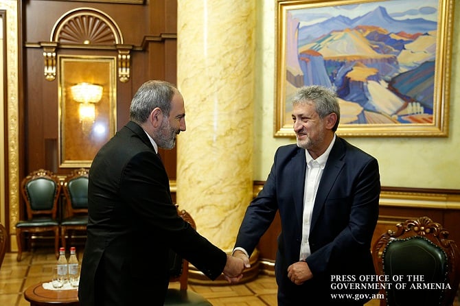 PM receives prominent astrophysicist Garik Israelyan