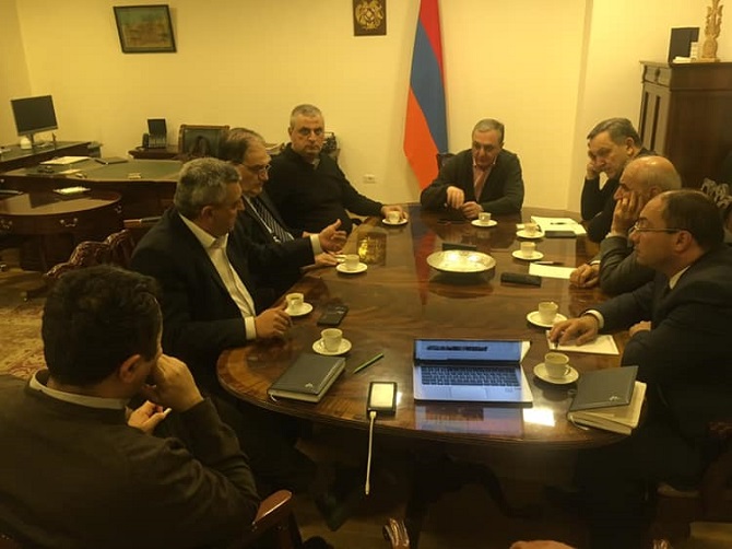 Armenia FM held consultations with Ambassadors