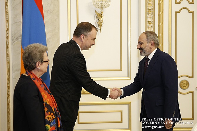 PM Pashinyan receives EU Special Representative for the South Caucasus and the Crisis in Georgia
