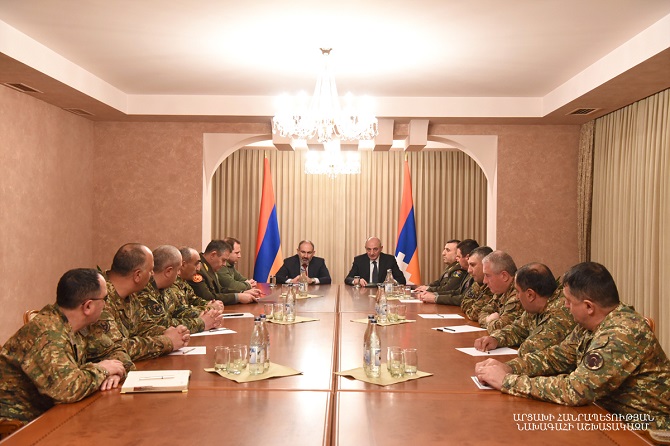 Both sides highlighted ensuring high level of cooperation between the two Armenian states in the sphere of army building