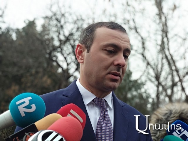 There are no discussions about closing the Georgian border: Armen Grigoryan