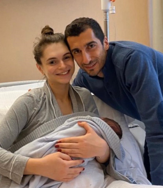 Henrikh Mkhitaryan shares photo with wife and baby son