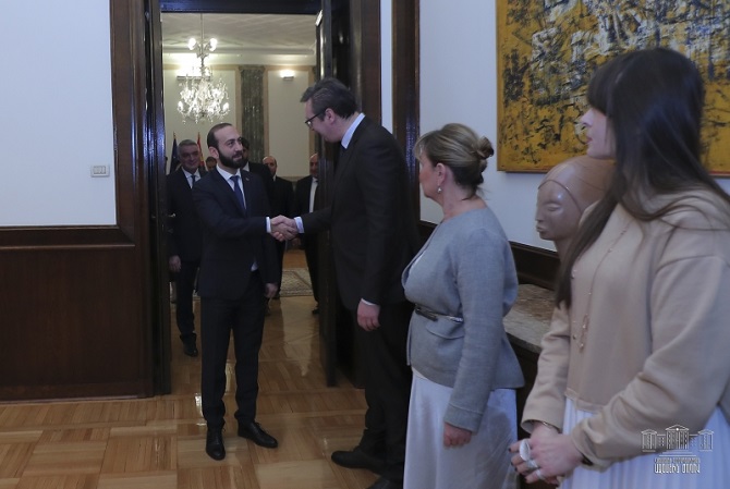 Delegation led by Speaker of National Assembly Ararat Mirzoyan meets with President of Serbia