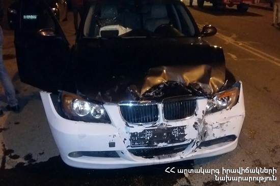 “ BMW 325” and “Nissan Tiida” cars had collided