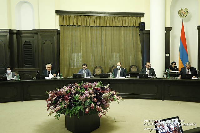 Labor-oriented educational programs discussed in Government