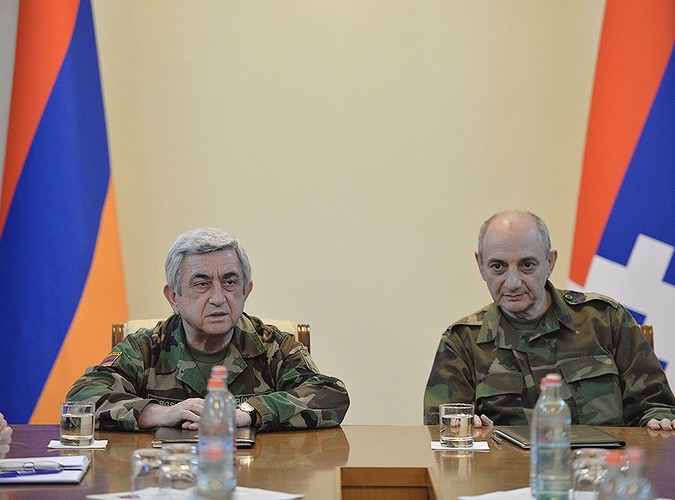 Serzh Sargsyan congratulates President of Artsakh on triple holiday