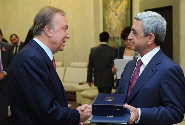 Serzh Sargsyan congratulates American-Armenian philanthropist Albert Boyajian on 80th birth anniversary