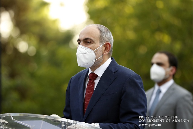 Wearing masks in public places mandatory in Armenia
