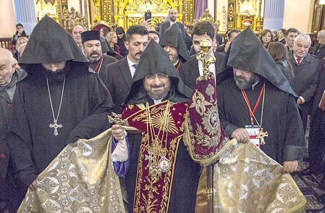 Armenian Patriarch suggests opening Greek Church for Christian and Muslim worship