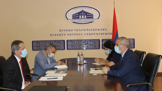 Masis Mayilian received the newly appointed Head of the ICRC Artsakh Mission