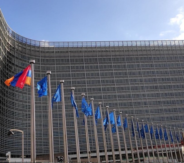 MEPs call on Azerbaijan to install the OSCE investigative mechanism