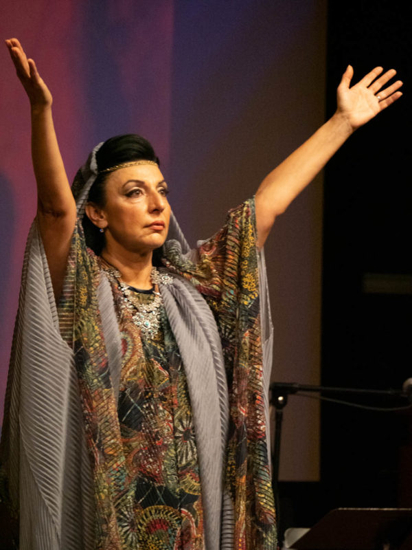 Mezzo-soprano Hasmik Mekanedjian as Gorky’s martyred mother, Shushan (photo Hank Gans)