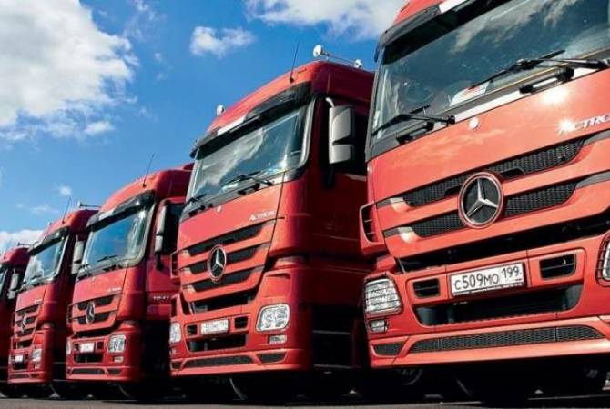 Azerbaijanis removed 65 trucks full of produce from Armenia and banned sale in Moscow