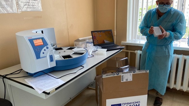 WHO and EU deliver essential supplies to 27 COVID-19 laboratories to enhance Ukraine’s testing capacity