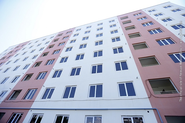 Safety and improvement of quality of life: 64 more families get flats from community