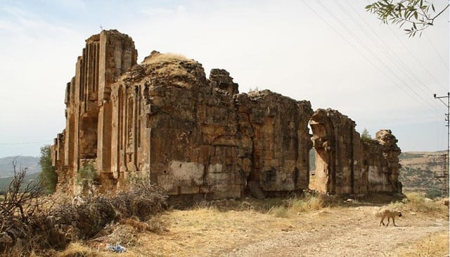 Armenian church left neglected, looted in Dersim, Turkey