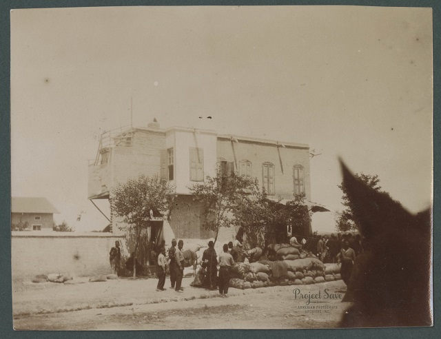 Food distribution center at Yeni Mahalle camp, Adana, 1909 Courtesy of the family of Harry G. Dorman