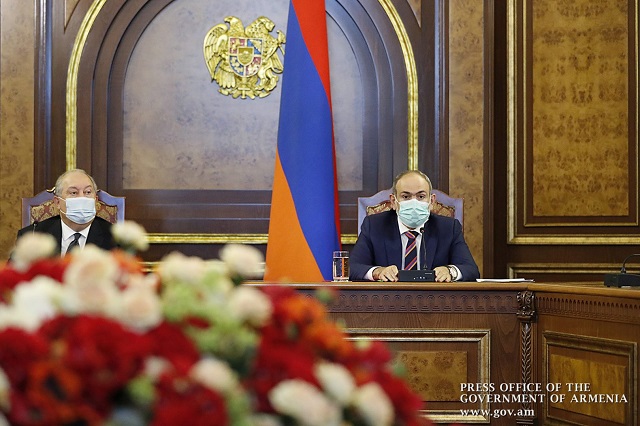 Armenian PM chairs meeting of the Security Council