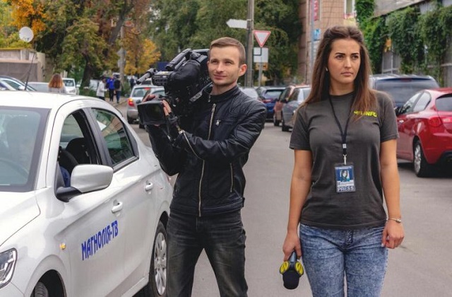 Ukrainian journalists threatened with gun, police in Kyiv refuse to intervene