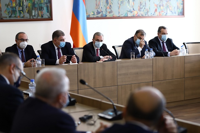 The Foreign Minister presented the heads of the diplomatic missions accredited to Armenia detailed information on the situation resulting from the aggression instigated by Azerbaijan along the Artsakh-Azerbaijani line of contact