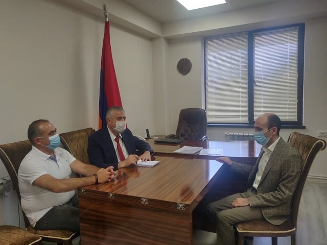 Artak Beglaryan received Arthur Ghazaryan, Coordinator of the “Armenian Refugees Platform” initiative group
